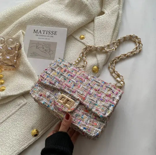 Fashionable Women's Small Square Shoulder Bag with Chain